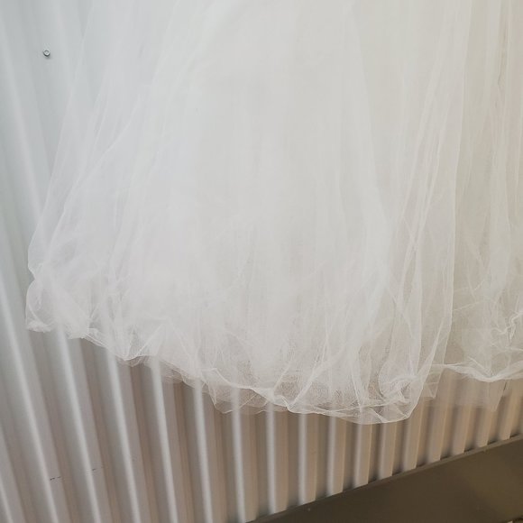 "Dreamy Ballerina Ballgown" - Picture 12 of 12